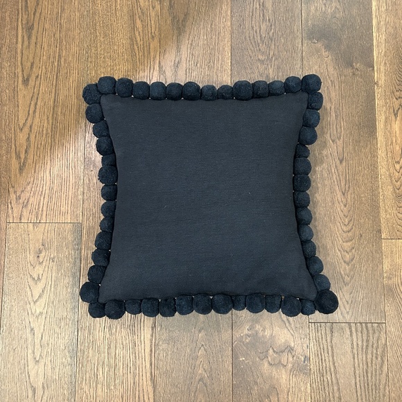 Couch,  Two 20x20 Square Black Pillows w/ Inserts - Picture 4 of 11